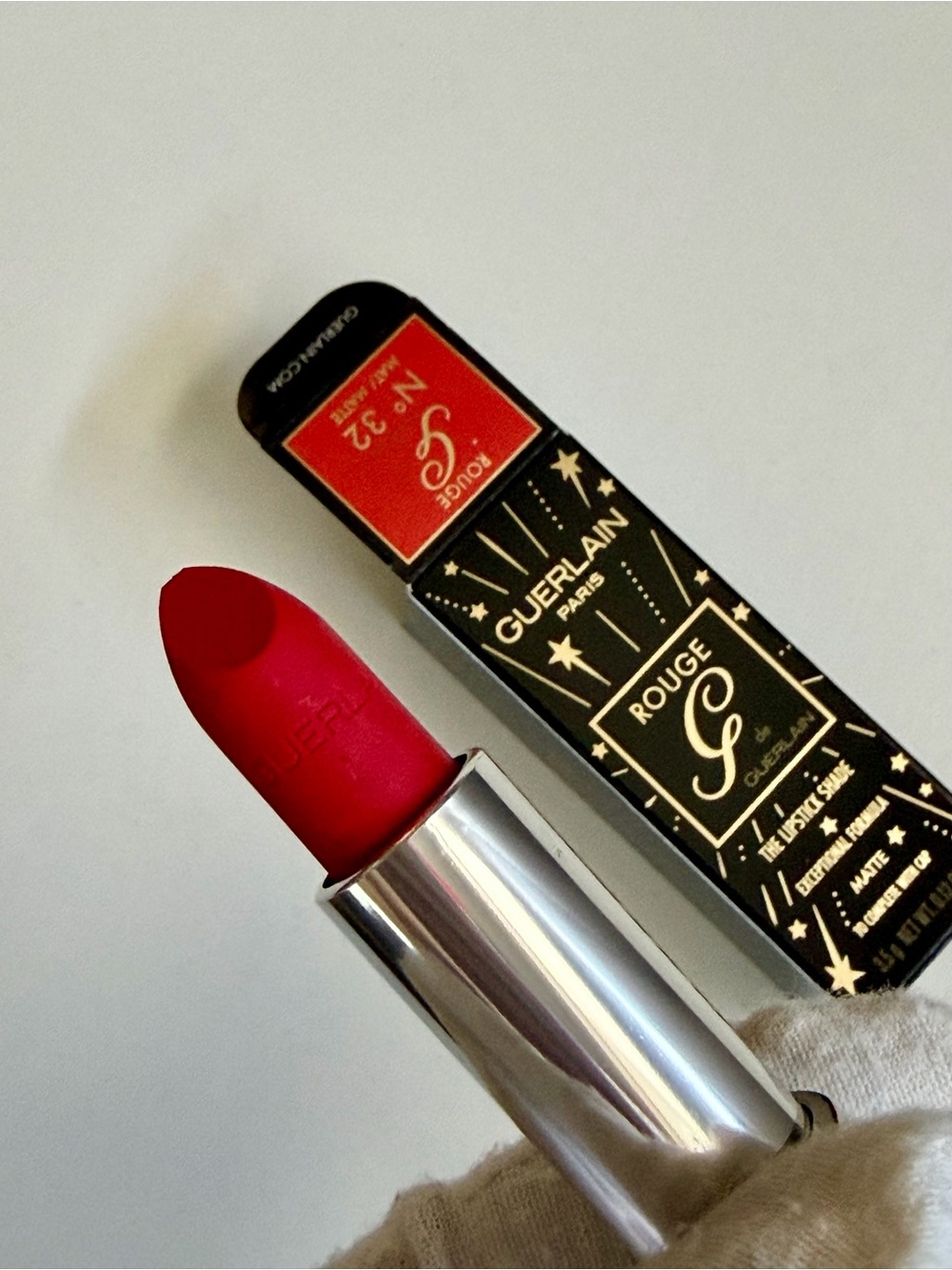 GUERLAIN Rouge G Velvet Lipstick - Vibrant Red-Pink (No. 32)